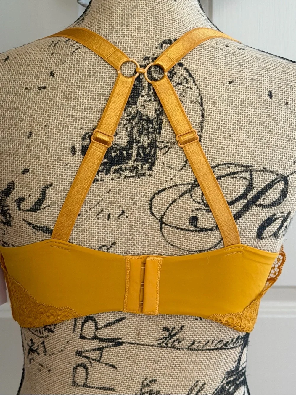 703: Auden Mustard Yellow Plunge T-Shirt Bra - 36DD